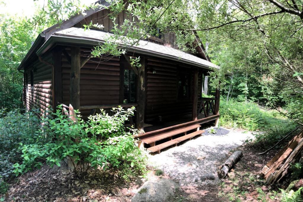 Quiet, Cozy And Comfortable Chalet Val-des-Lacs Esterno foto